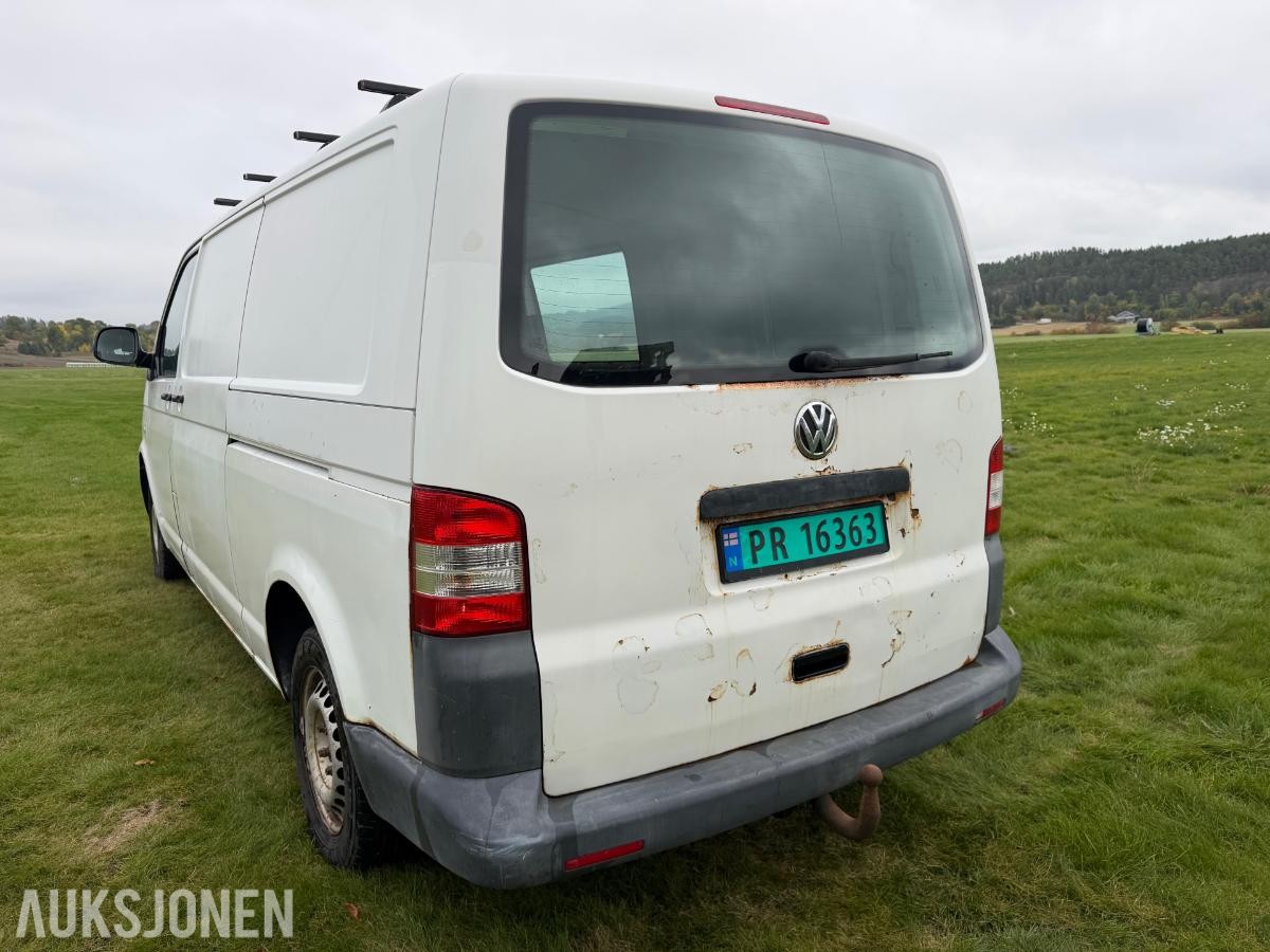 2010 Volkswagen Transporter 2.0 102hk  hengerfeste s+v dekk 