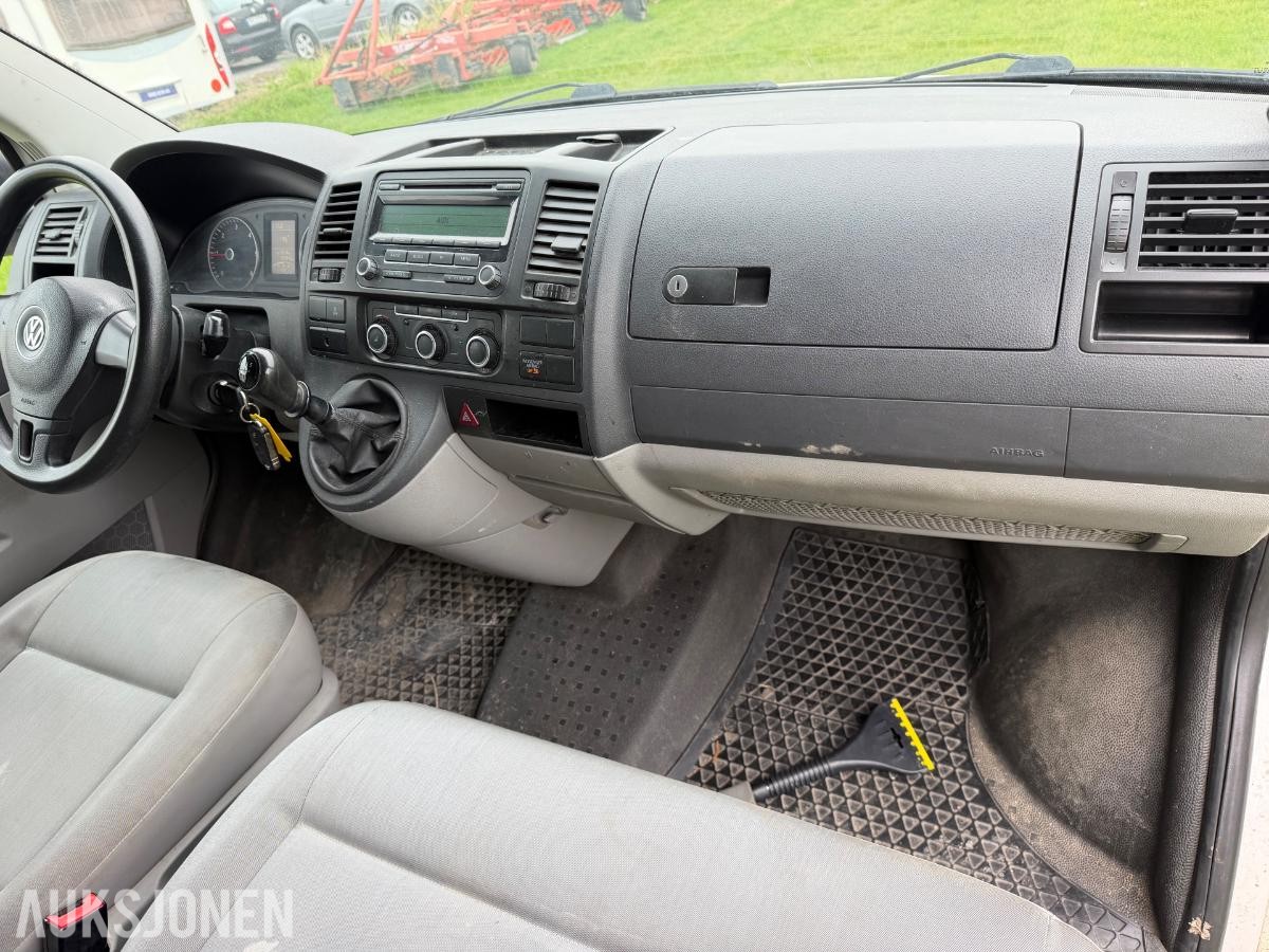 2010 Volkswagen Transporter 2.0 102hk  hengerfeste s+v dekk 