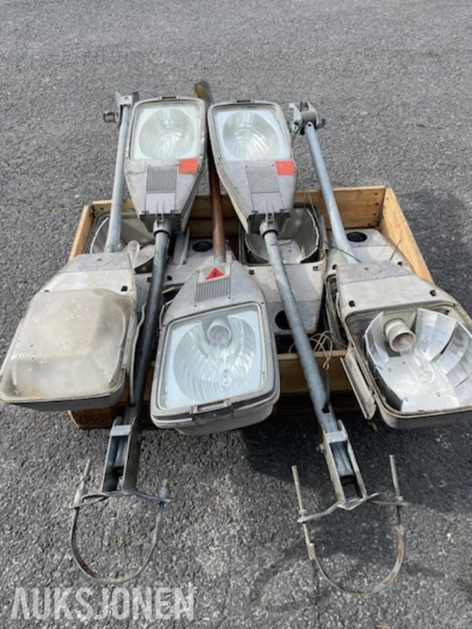 AEG og BORSCH Lamper 100W