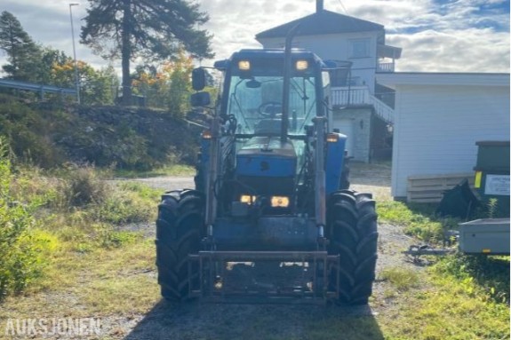 1995 Ford  7740 SLE Traktor med frontlaster m/trima feste -  Mva fri