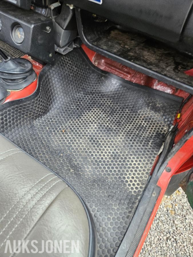 1983 Toyota HiLux 2.0 Bensin EU ok til 03.2027