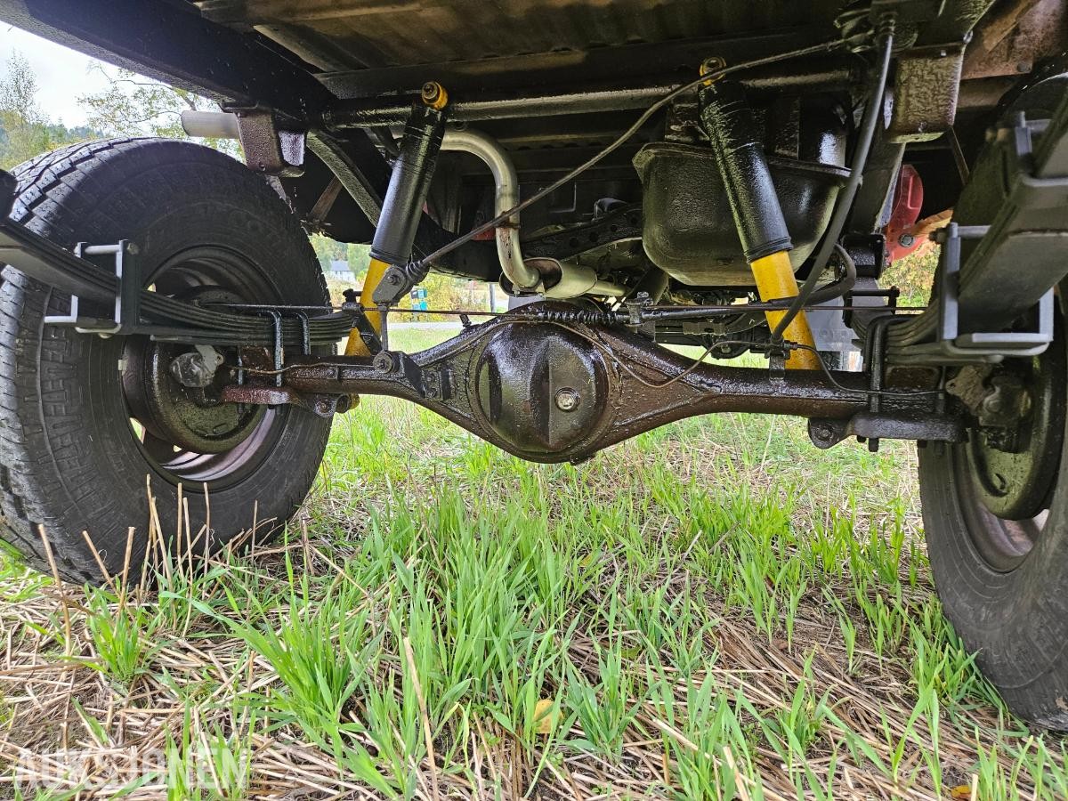 1983 Toyota HiLux 2.0 Bensin EU ok til 03.2027