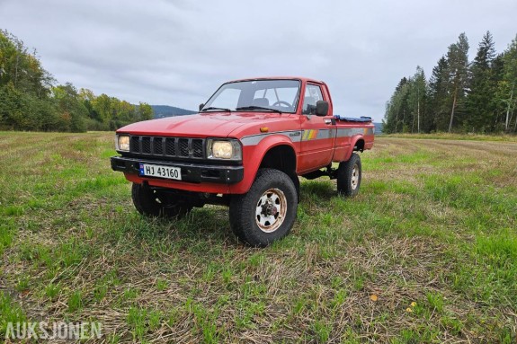 1983 Toyota HiLux 2.0 Bensin EU ok til 03.2027