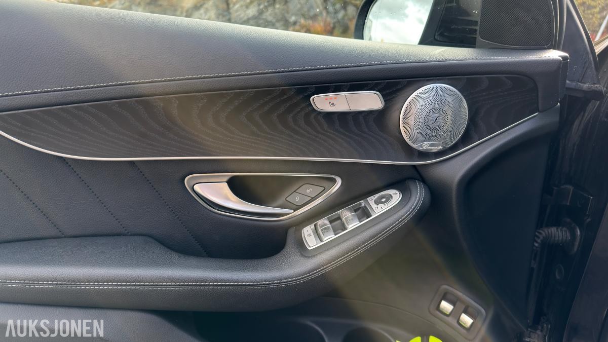2017 Mercedes-Benz GLC, 350 E 2.0-211 4MATIC, 119500 km