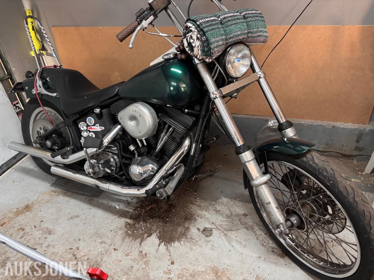 1990 Harley-Davidson FXST Softail Standard / Custom