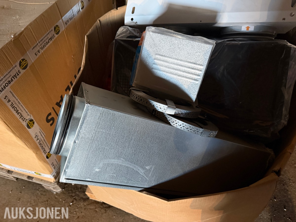Flexit 3 paller med mye ventilasjonsdeler - nytt/overskudd fra prosjekt