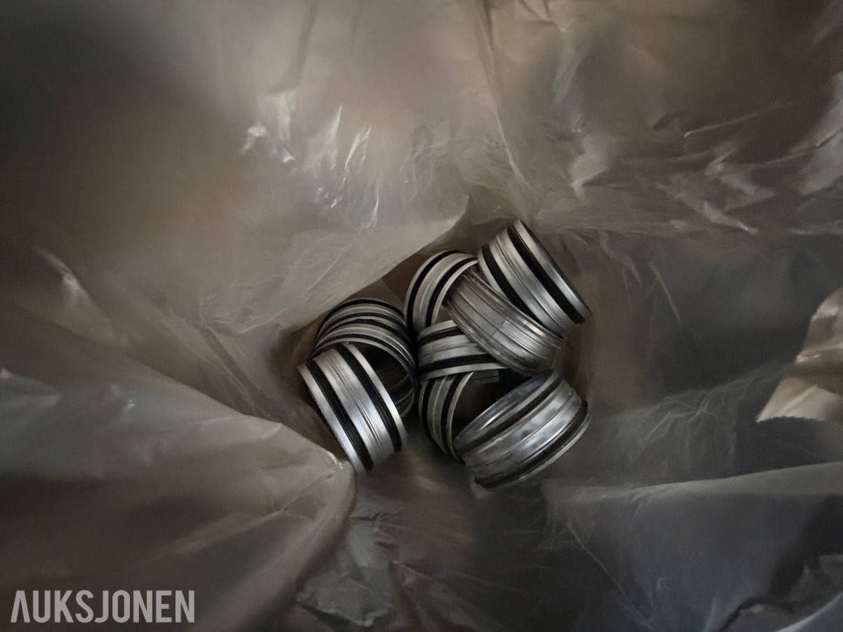 Flexit 3 paller med mye ventilasjonsdeler - nytt/overskudd fra prosjekt