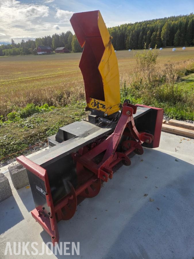 Trejon snowblower 2200 - Totrinnsfres til traktor