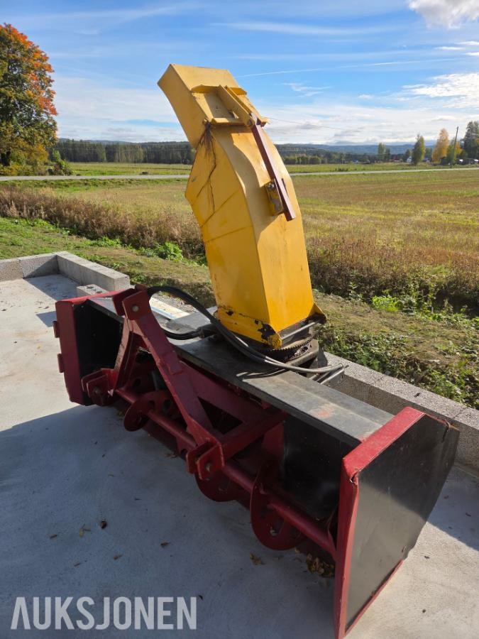 Trejon snowblower 2200 - Totrinnsfres til traktor