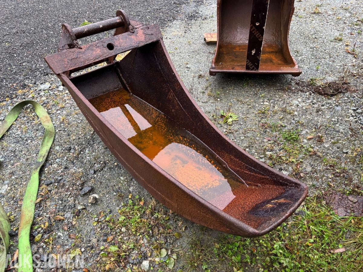 Smalskuff med S50-feste – ca 29 cm bredde ved lippe