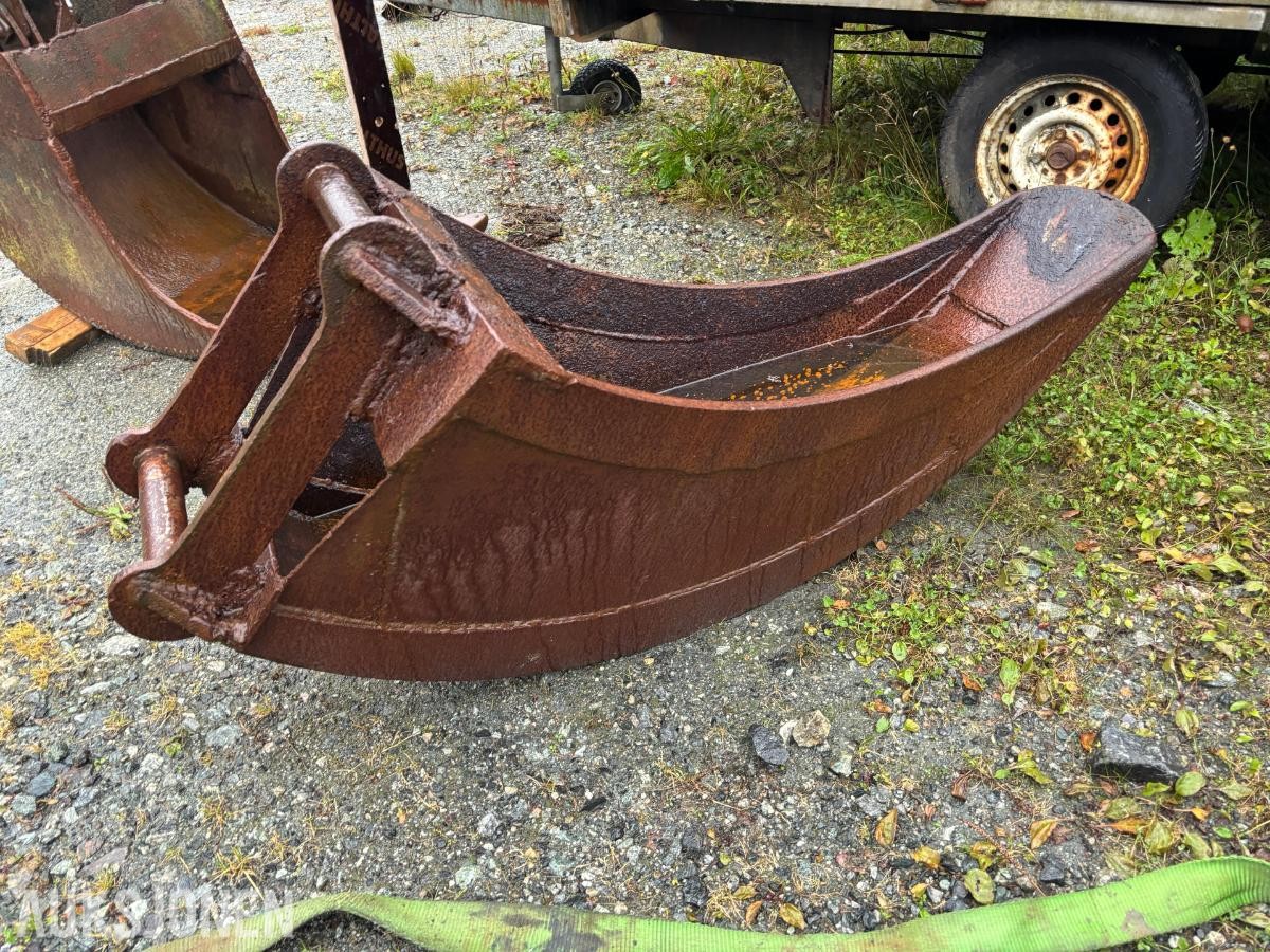 Smalskuff med S50-feste – ca 29 cm bredde ved lippe