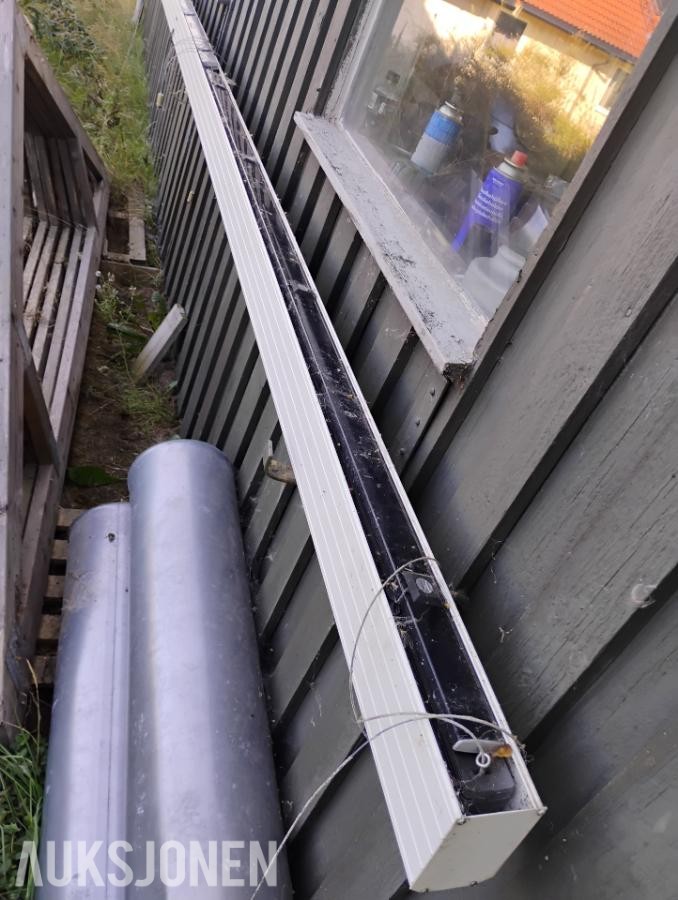 Utvendig persienne Omega industri 5 meter bredde