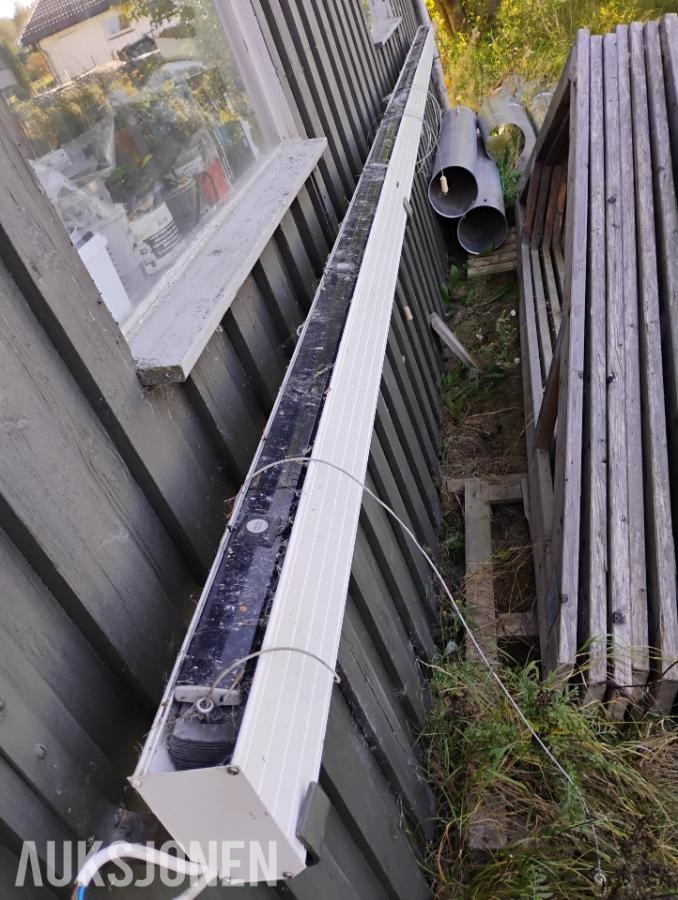 Utvendig persienne Omega industri 5 meter bredde