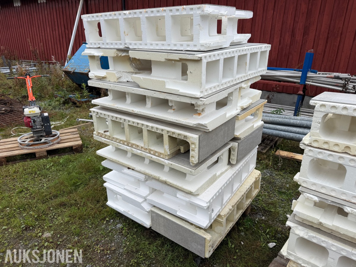 Sundolitt/Vartdal Ringmurselementer og veggforskalingselementer - stort parti