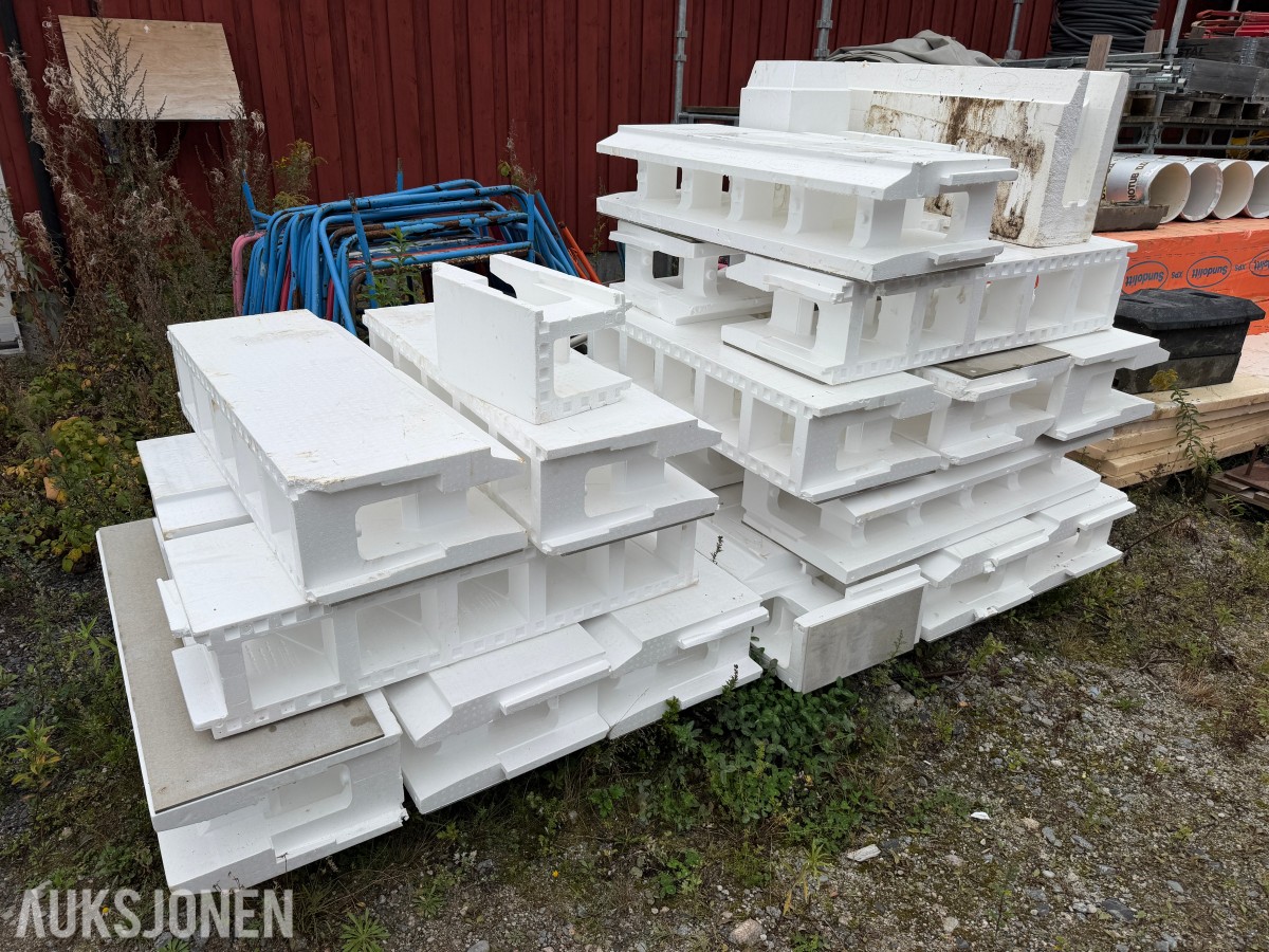 Sundolitt/Vartdal Ringmurselementer og veggforskalingselementer - stort parti