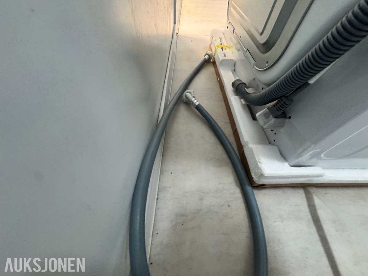 Ny LG Vaskemaskin FV94ENS2WN + Brukt Point oppvaskmaskin følger med