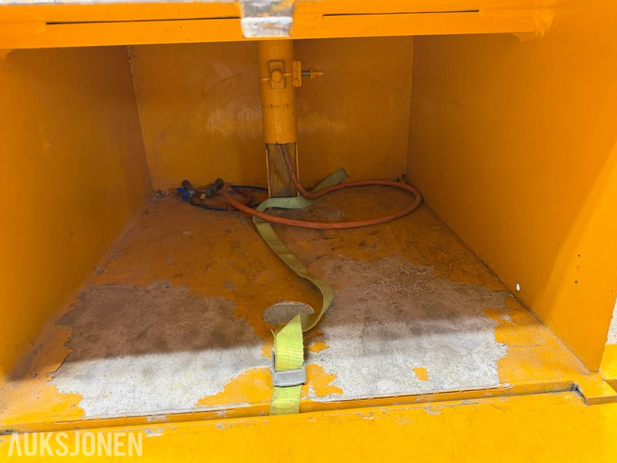 Trafikklys 2stk med SMS varsling