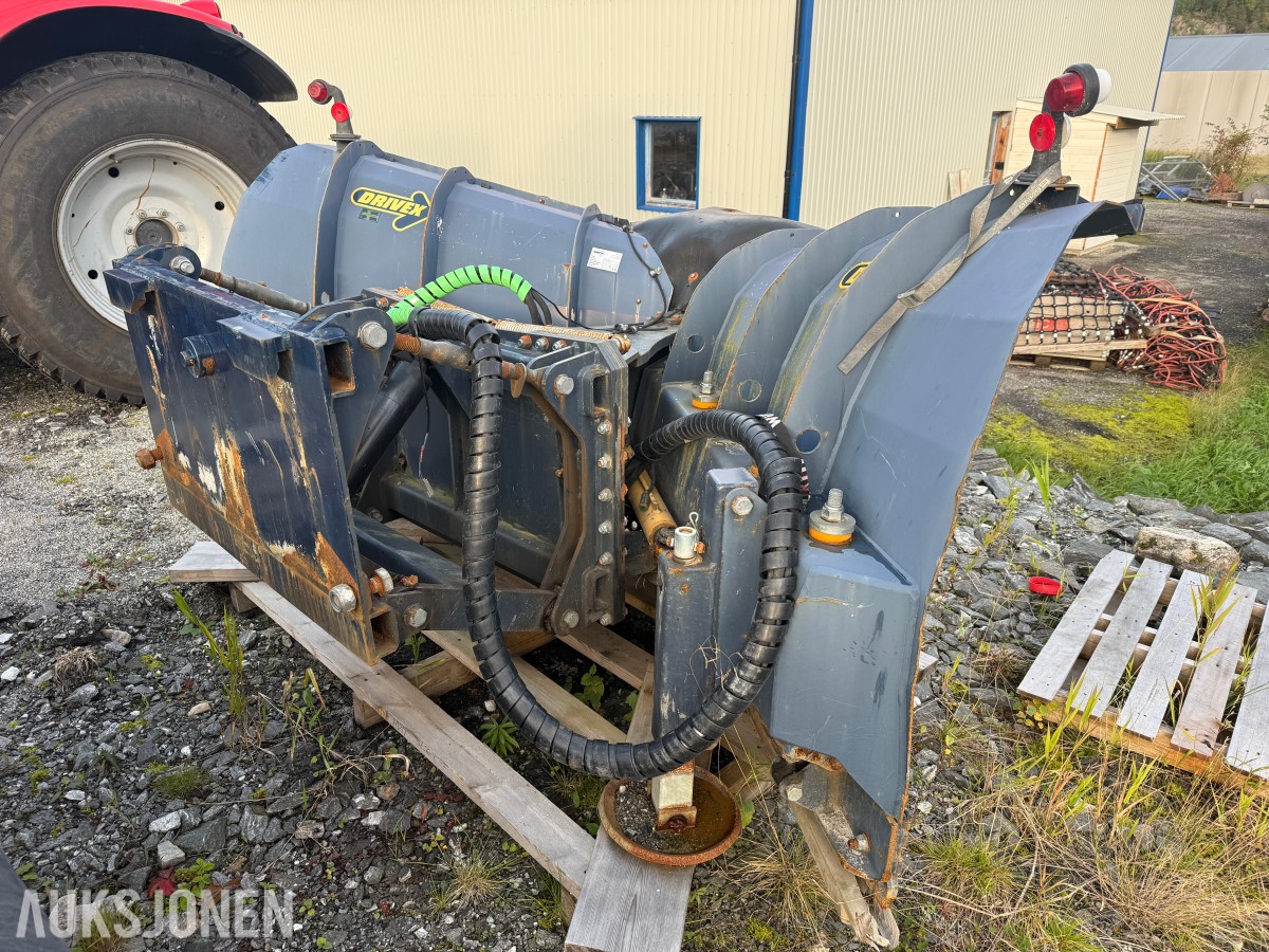 2016 DRIVEX snøplog - hydraulisk vingevinkling