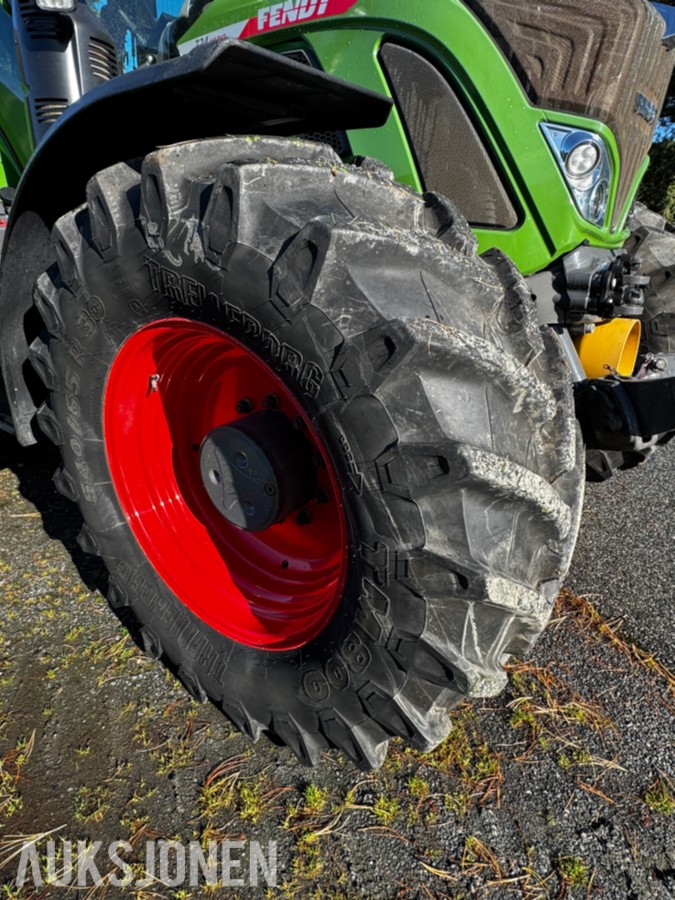 2023 Fendt 724 Vario Profi+ Gen 6 - Spakstyring - Isobus - 50 km/t - Gått 1305 timer - Front PTO og hydraulikkuttak - EU godkjent til juni 2027