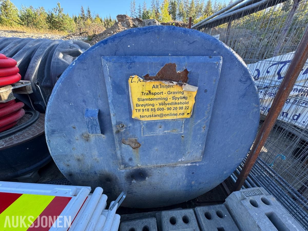 Dieseltank ca 5000 liter med pumpe og telleverk