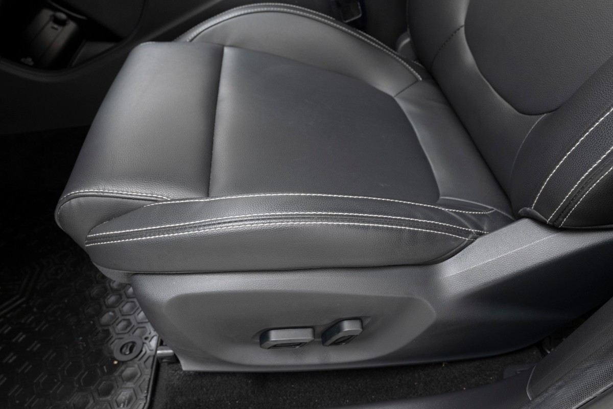2020 MG ZS EV EN-EIER 143 HK LUXURY ACC PANORAMA SKINN KAMERA 
