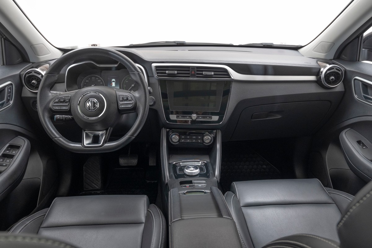 2020 MG ZS EV EN-EIER 143 HK LUXURY ACC PANORAMA SKINN KAMERA 