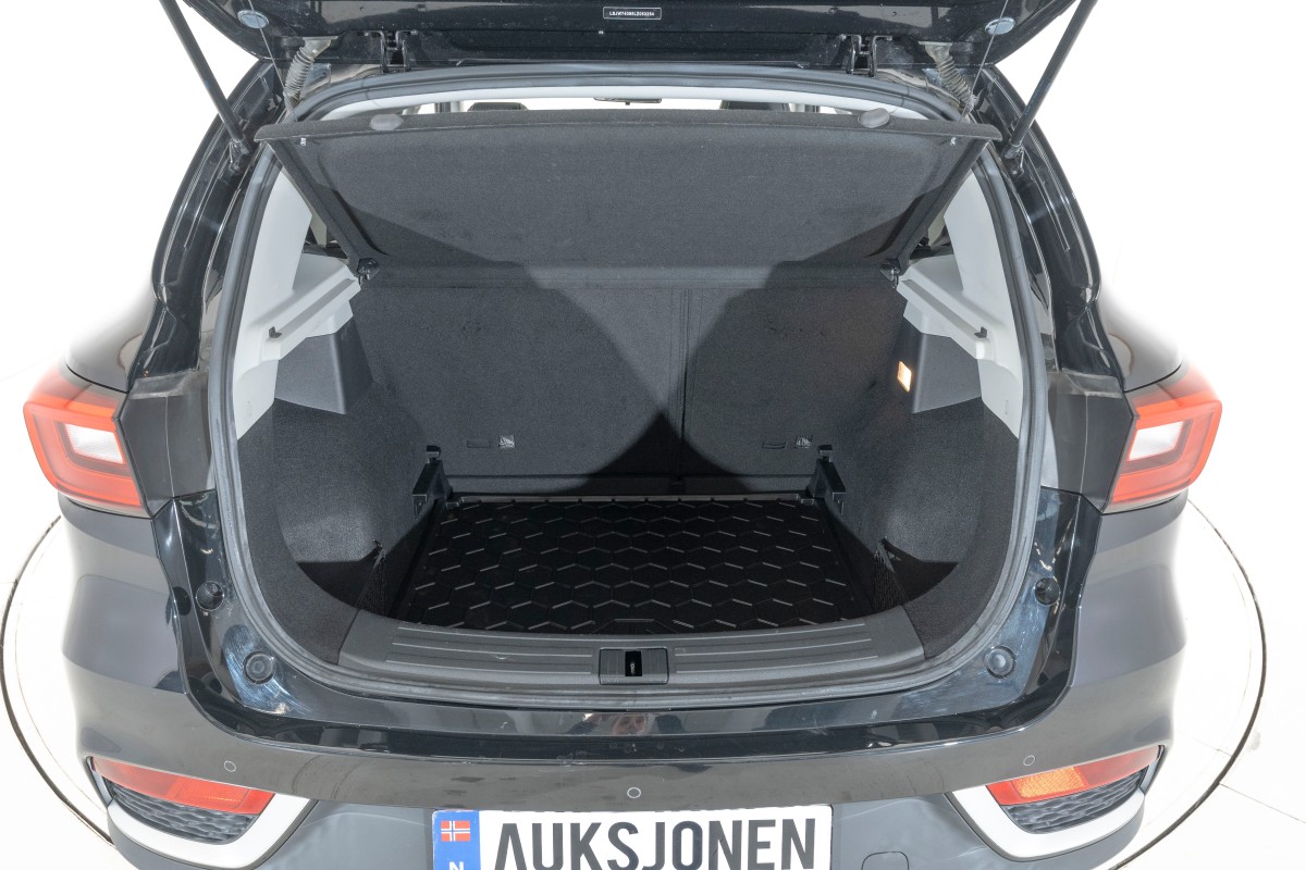 2020 MG ZS EV EN-EIER 143 HK LUXURY ACC PANORAMA SKINN KAMERA 