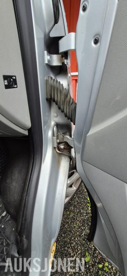 2011 VOLKSWAGEN TRANSPORTER 2.0 TDI 179HK 4MOTION AUTOMAT, HENGERFESTE