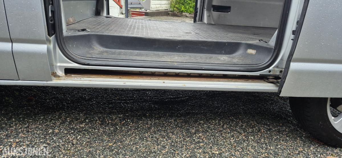 2011 VOLKSWAGEN TRANSPORTER 2.0 TDI 179HK 4MOTION AUTOMAT, HENGERFESTE