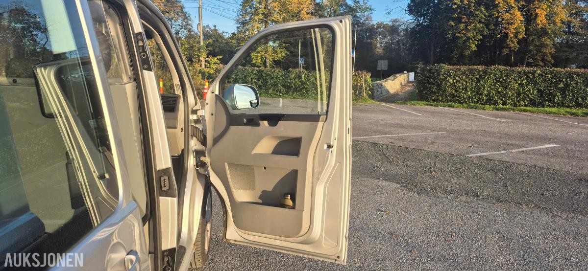 2011 VOLKSWAGEN TRANSPORTER 2.0 TDI 179HK 4MOTION AUTOMAT, HENGERFESTE