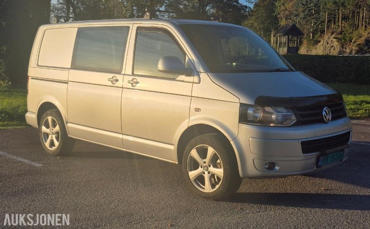 2011 VOLKSWAGEN TRANSPORTER 2.0 TDI 179HK 4MOTION AUTOMAT, HENGERFESTE