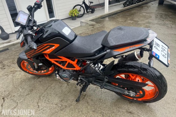 2022 KTM 125 Duke km 13300