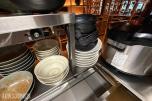 Større parti japansk restaurantservise – skåler og tallerkener