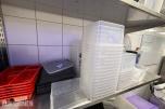 Stort parti kjøkkenutstyr og oppbevaring – restaurant/storkjøkken