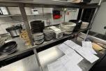 Større parti VEGA servise – tallerkener, skåler og serveringsfat