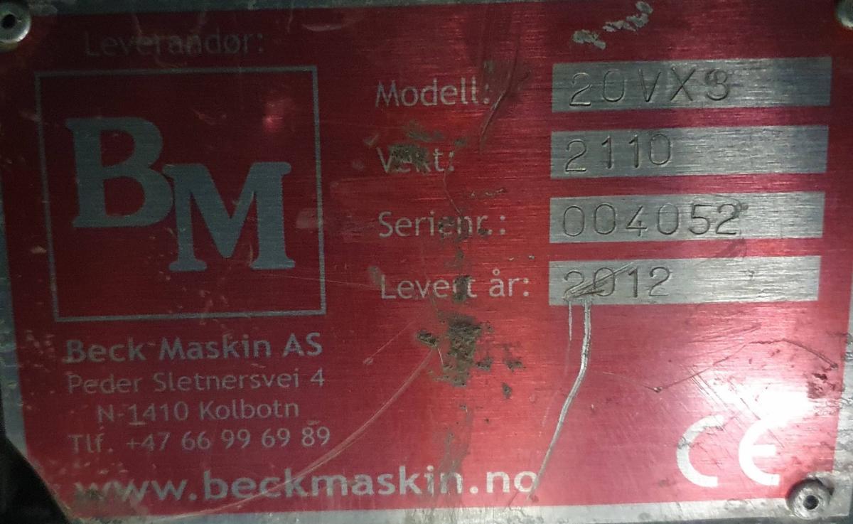 2012 Minigraver IHI VX20 med Tysse maskinhenger