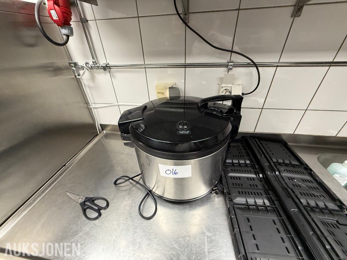 Cuckoo SR-4600 profesjonell riskoker / risvarmer – 4,6 liter