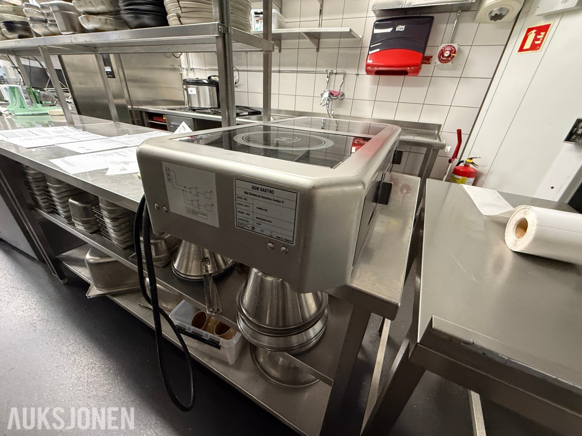 GGM Gastro dobbel induksjonsplate – 6 kW – 2025-modell