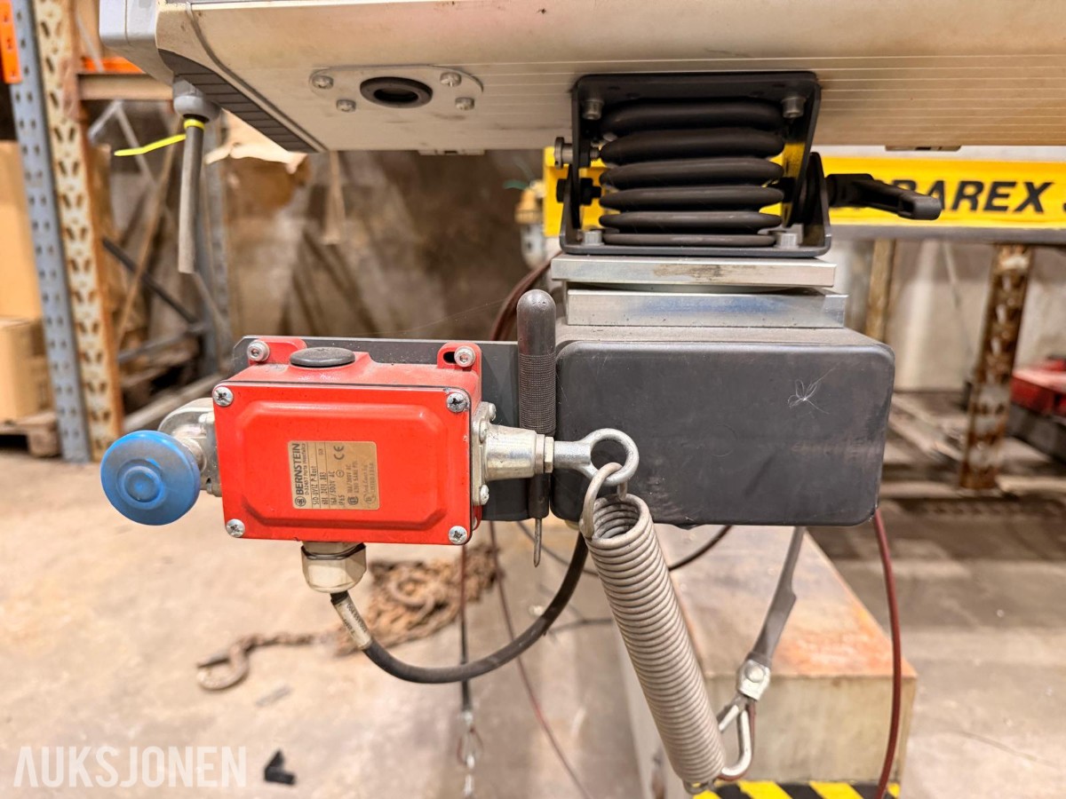 2009 ESAB SuprArex SXE-P 3500 plasmaskjæremaskin med Precision Plasmarc 201