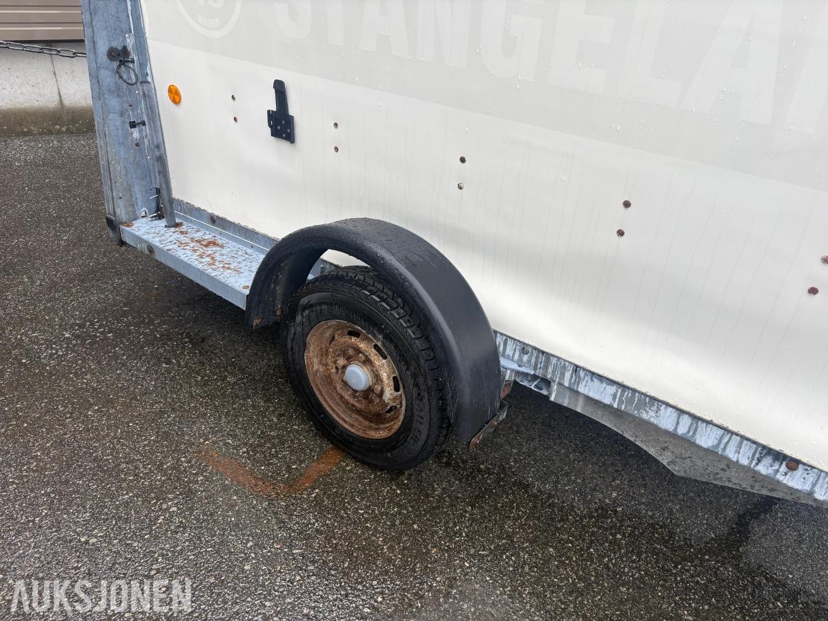 2010 Ifor Williams BV84G Skaphenger, ADR-godkjent til 02.04.2027