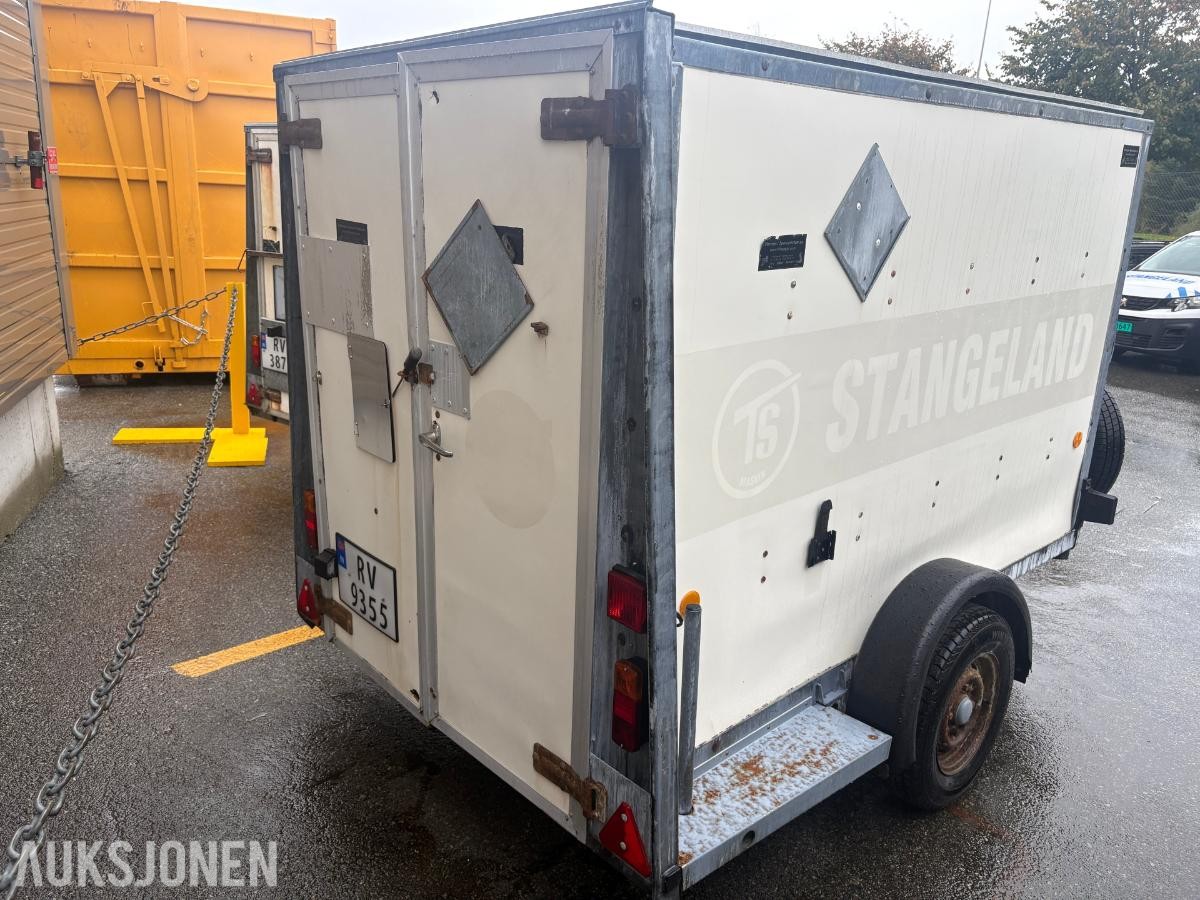 2010 Ifor Williams BV84G Skaphenger, ADR-godkjent til 02.04.2027