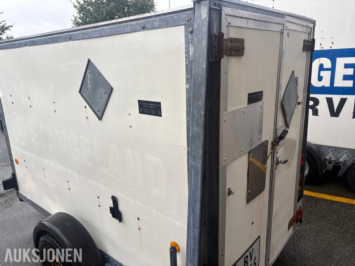 2010 Ifor Williams BV84G Skaphenger, ADR-godkjent til 02.04.2027
