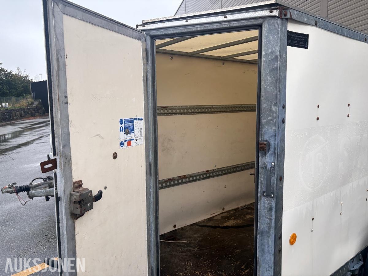2010 Ifor Williams BV84G Skaphenger, ADR-godkjent til 02.04.2027