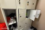 Garderobeskap / oppbevaringsskap i metall – flere rom
