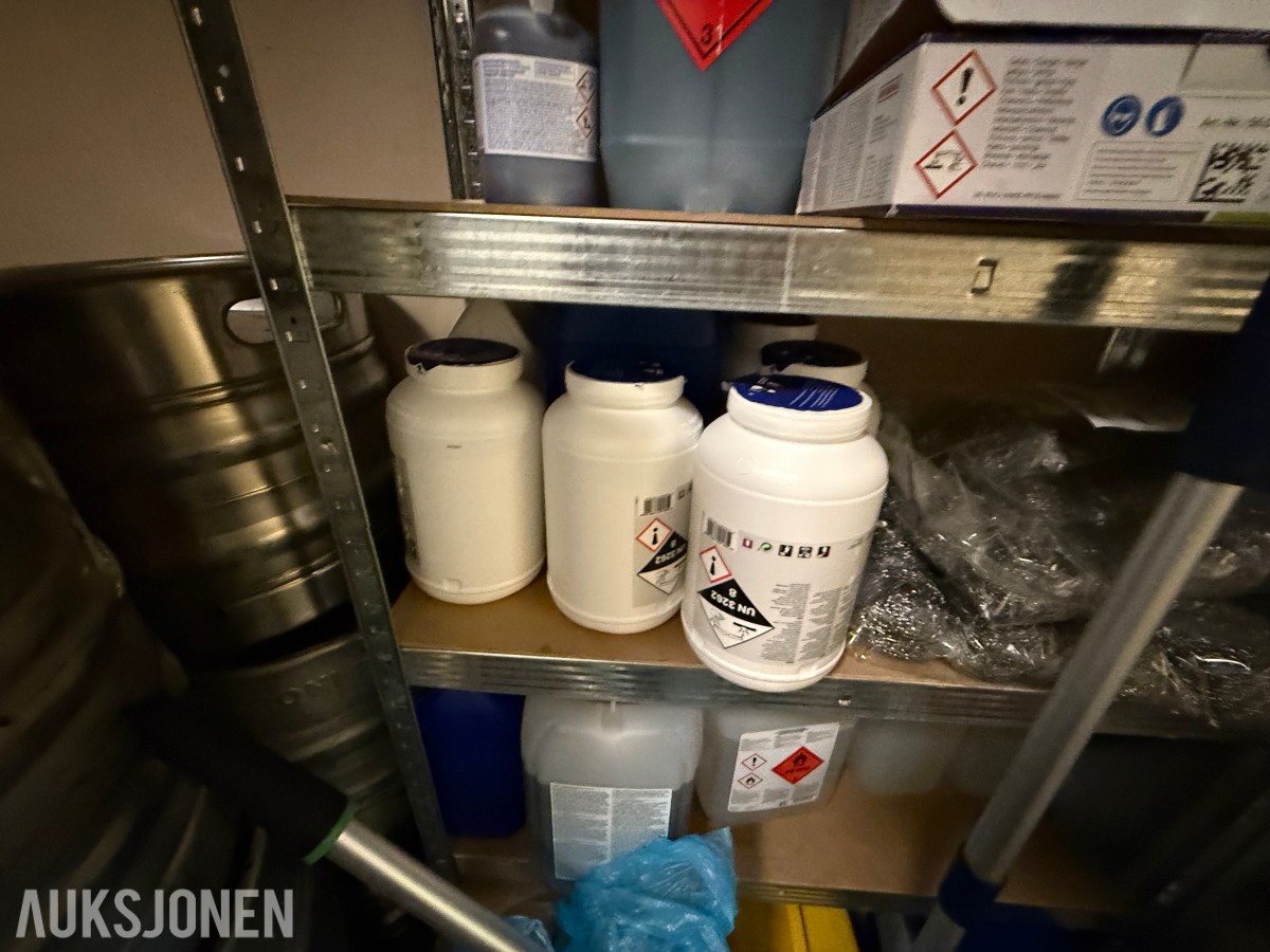 Parti med renholds- og forbruksartikler – restaurant/storkjøkken