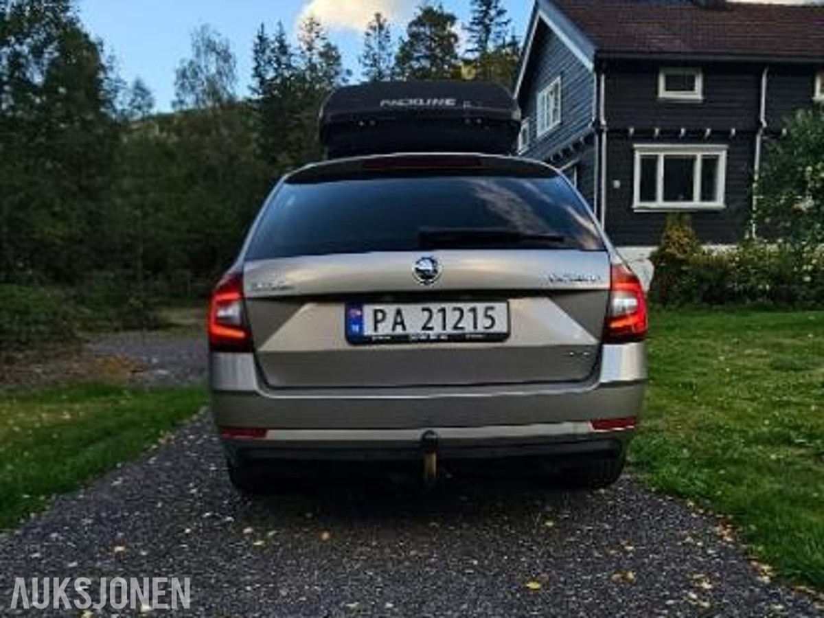 2018 SKODA OCTAVIA L&K 2,0 TDI 184hk 4x4 AUTOMAT, ACC, WEBASTO