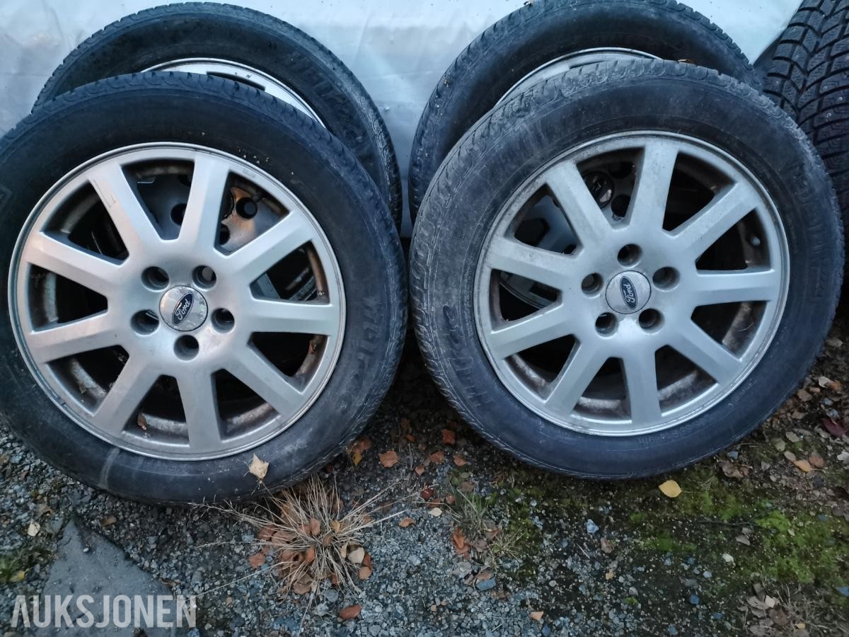 16 tommer Aluminium felger Ford - 205/55-16