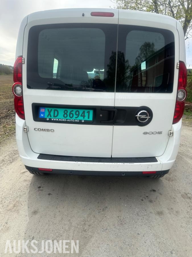 2016 Opel Combo 1.2-95 D / EU godkjent / 123000km