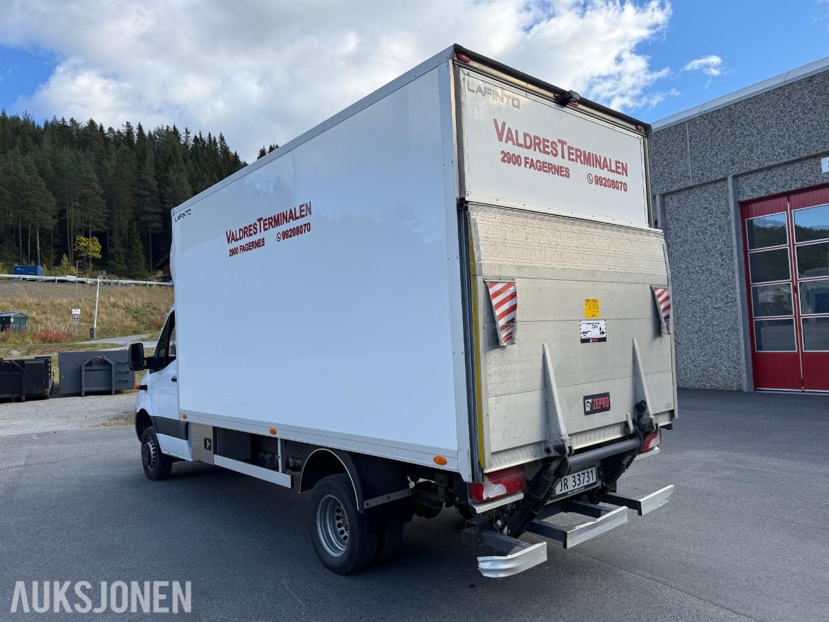 2019 Mercedes-Benz Sprinter m/8 Pallers skap og bakløfter 4WD