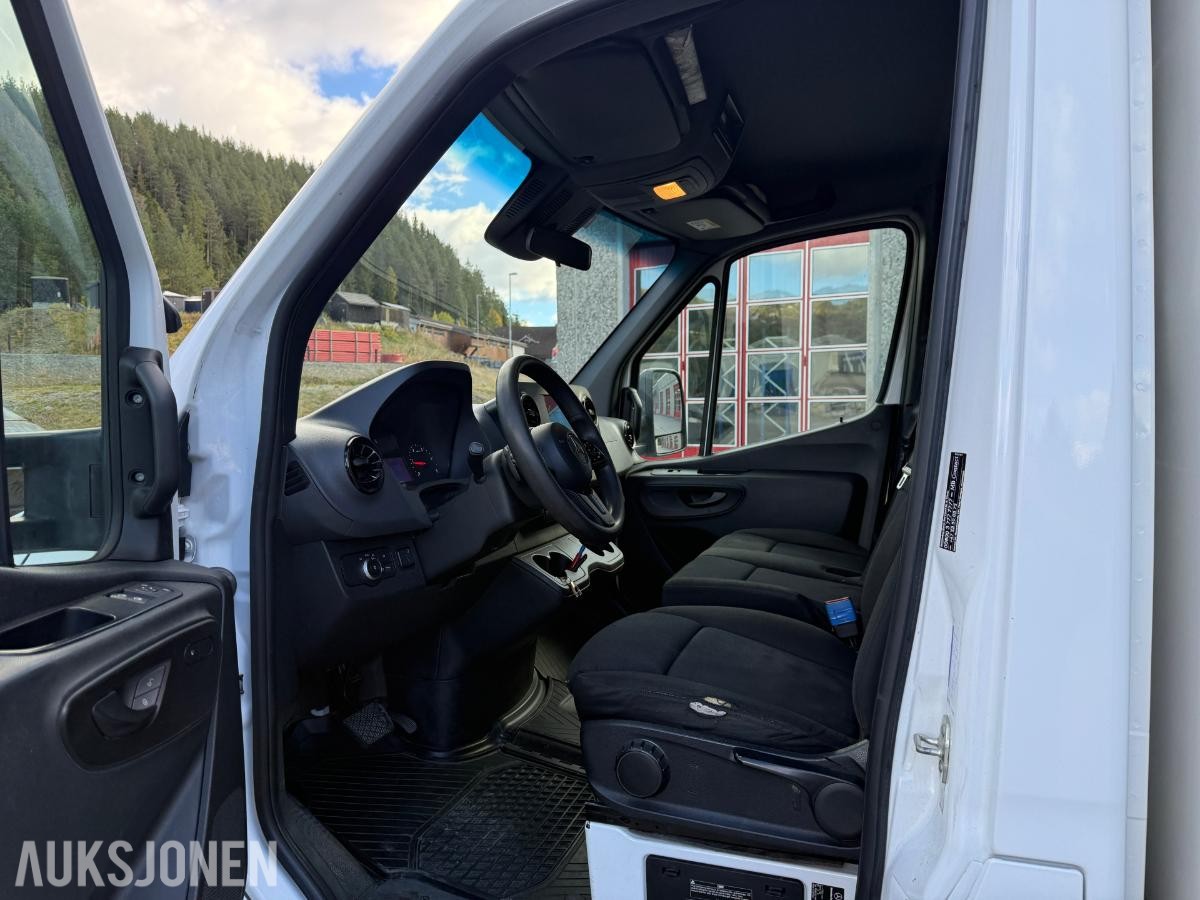 2019 Mercedes-Benz Sprinter m/8 Pallers skap og bakløfter 4WD